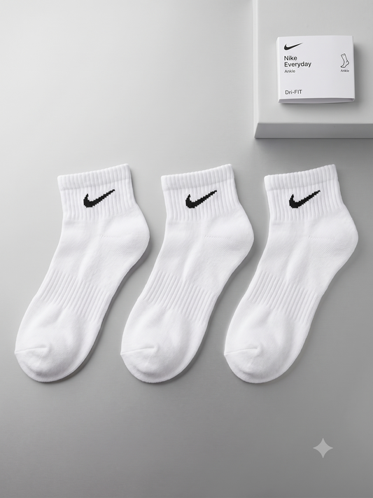 Nike Dri-FIT Low-Cut Ankle Fit Socks – Pack of 3 (Export Overstock)