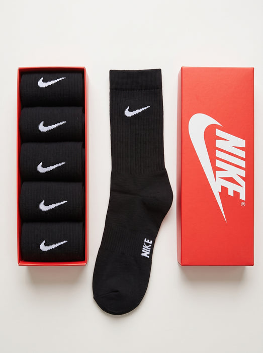 Nike Dri-FIT Crew Socks – Black| Pack of 5 Pairs